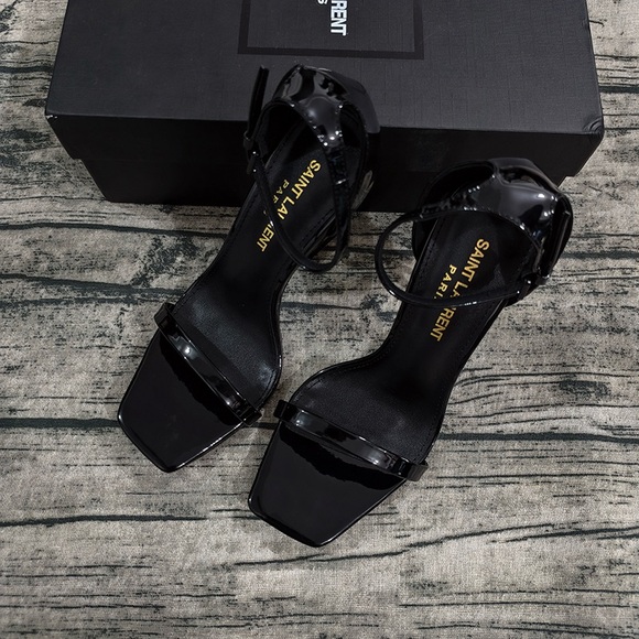 Saint Laurent Black High Heels - Picture 1 of 6